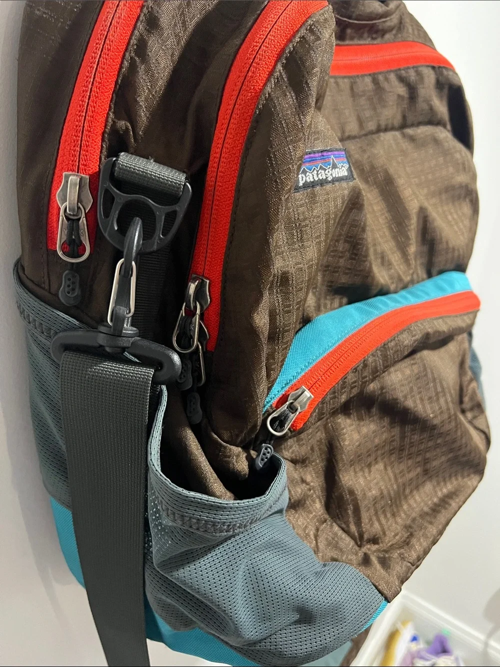 Vintage Y2K Patagonia Brown Messenger Travel Bag